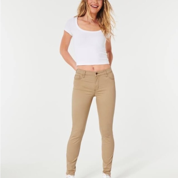 Hollister HIGH-RISE KHAKI SUPER SKINNY PANTS - Picture 1 of 5